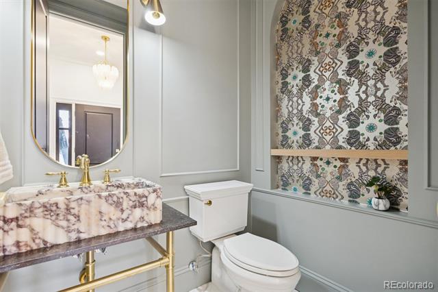 2552 E Alameda Avenue Unit: 47