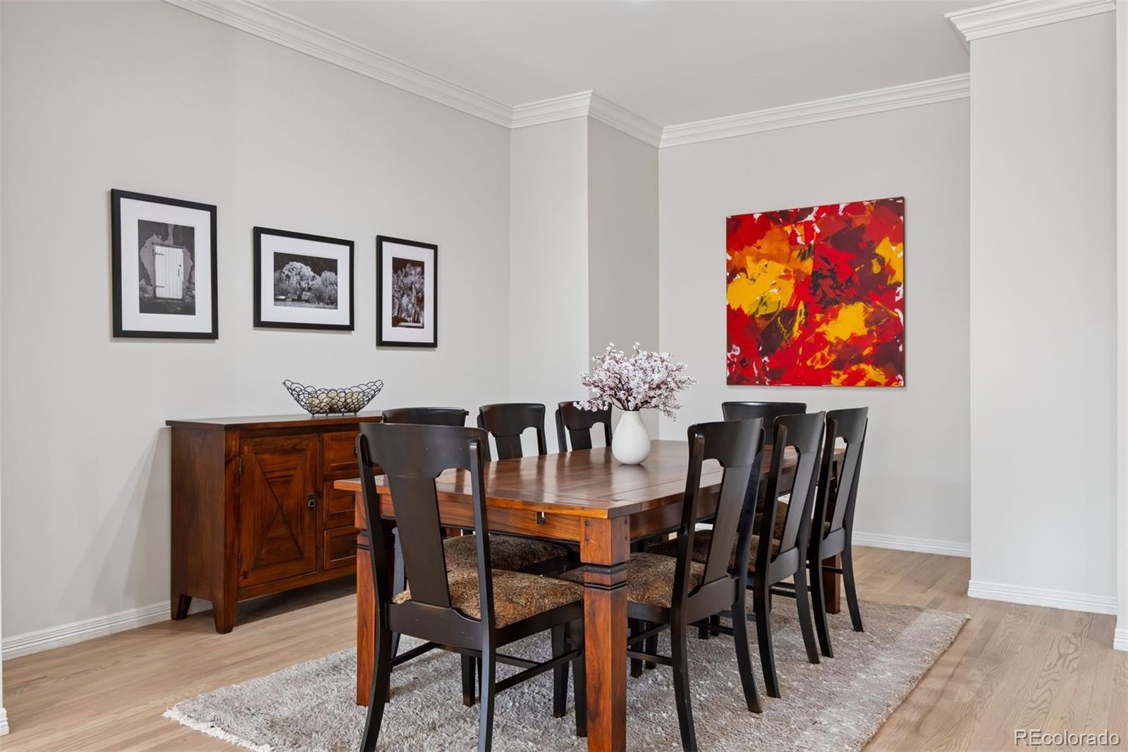 301 Garfield Street Unit: 1E