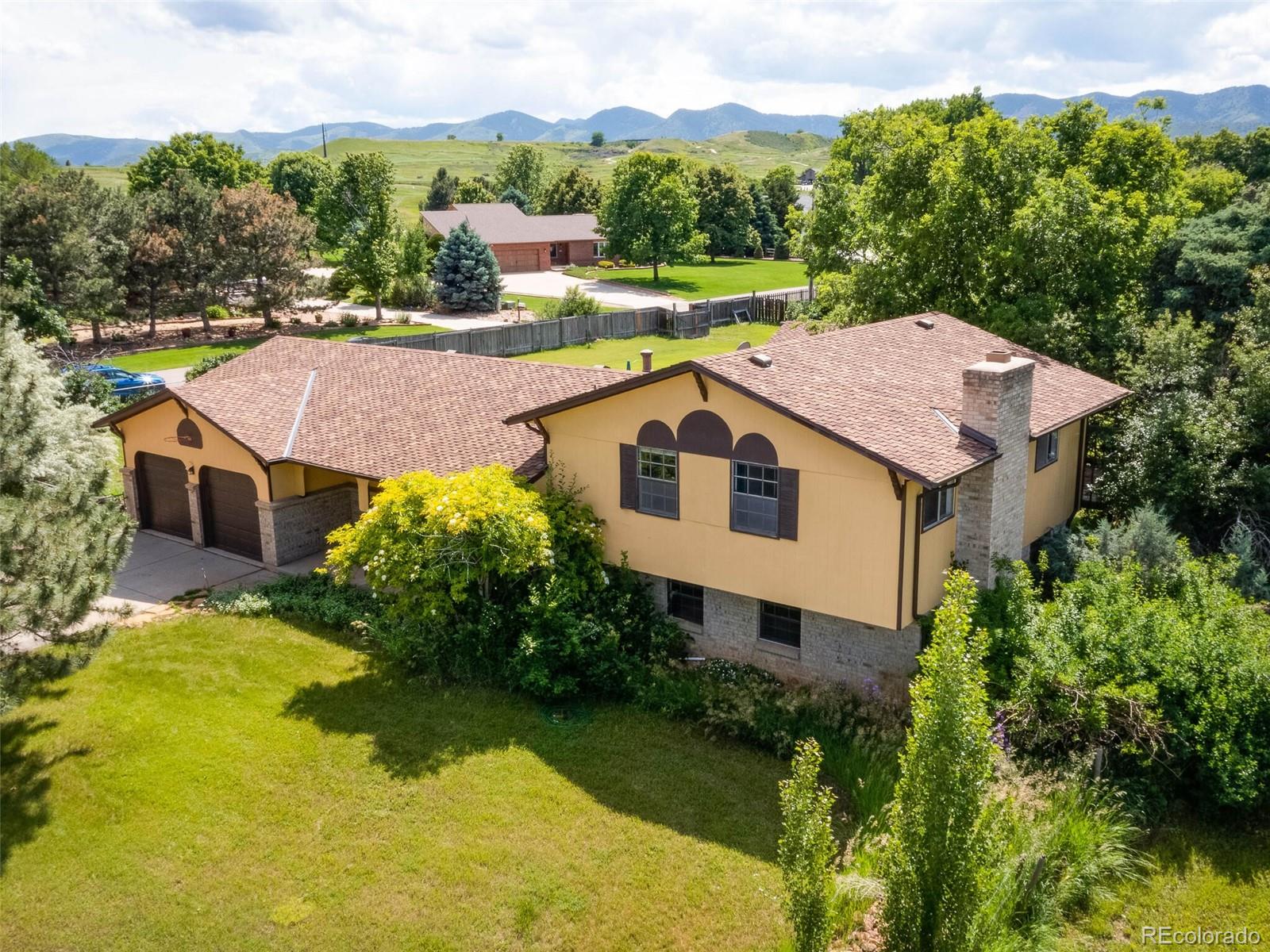 3451 S Oak Court
