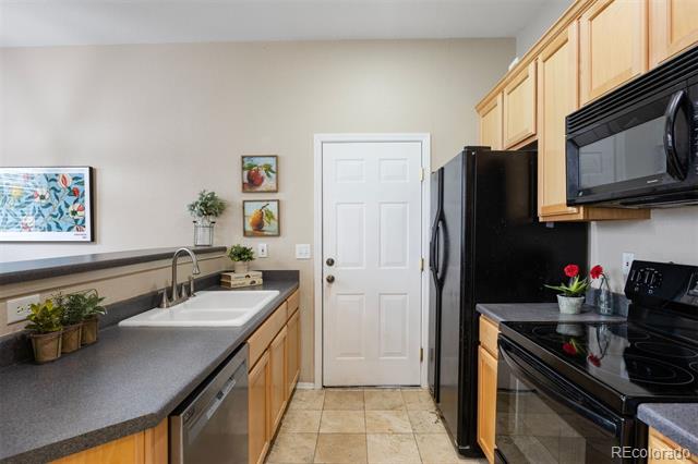 6702 S Winnipeg Circle Unit: 101