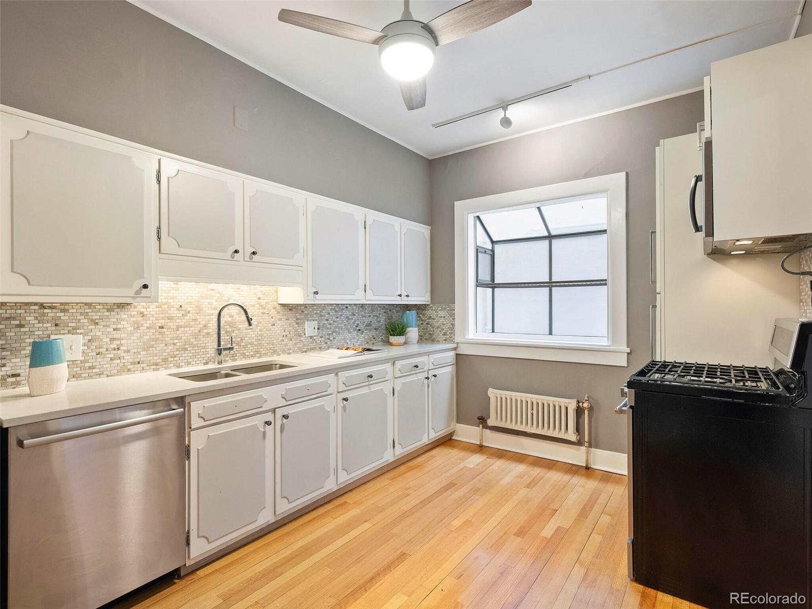 1515 E 9th Avenue Unit: 210