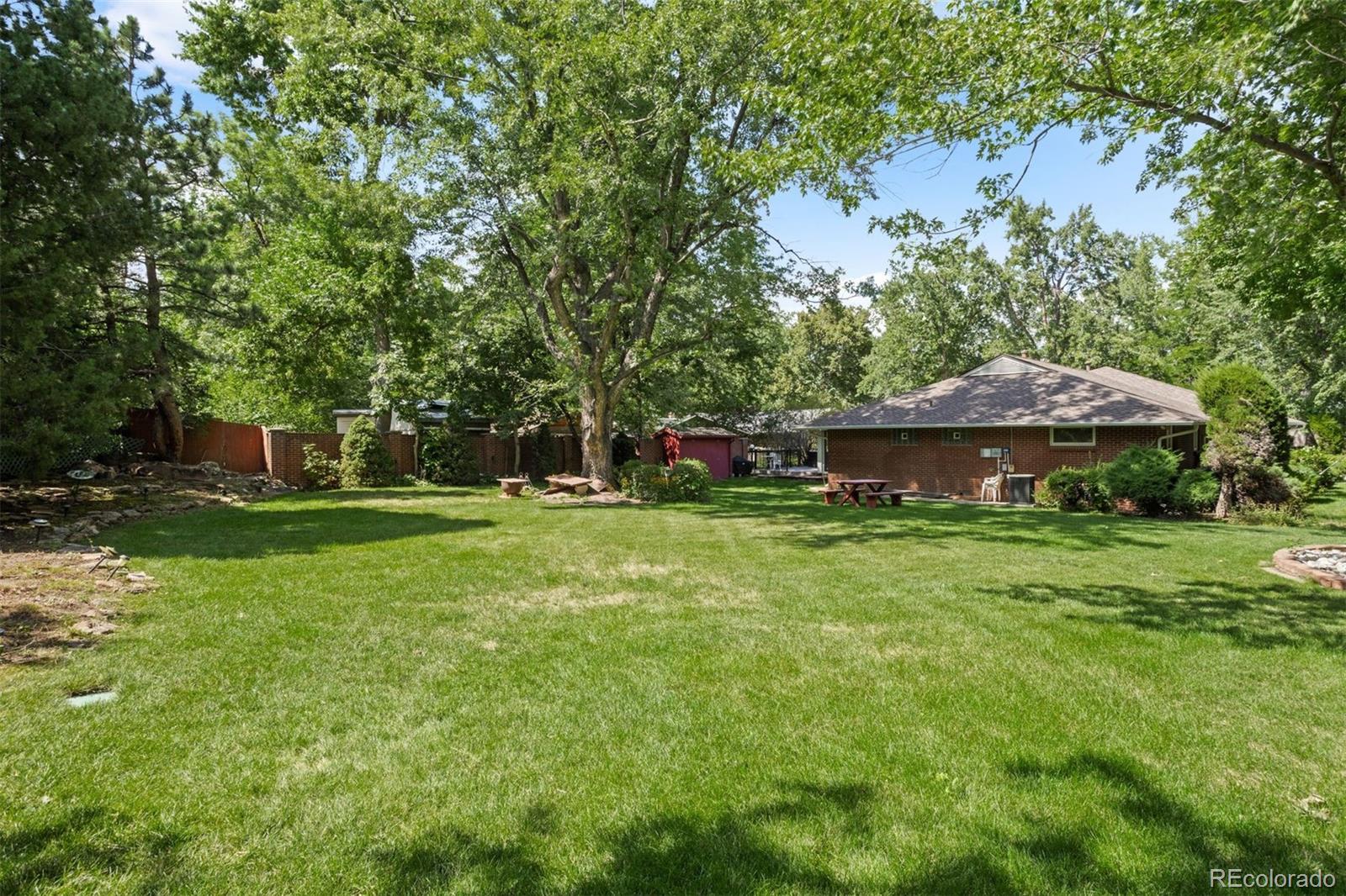 2795 Crabapple Road
