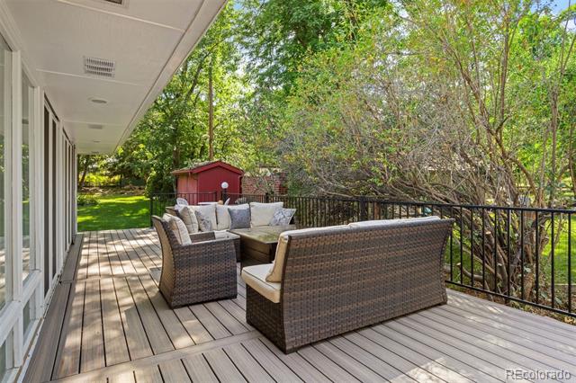 2795 Crabapple Road