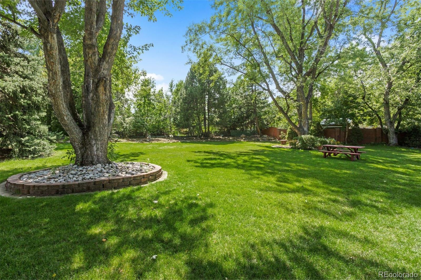 2795 Crabapple Road