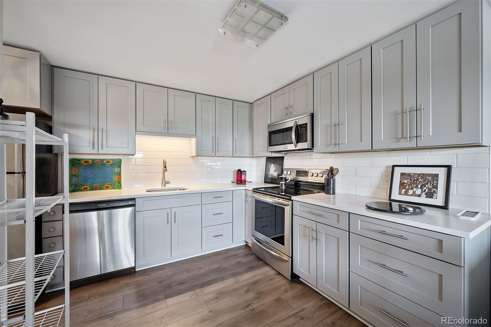 1008 N Corona Street Unit: 605
