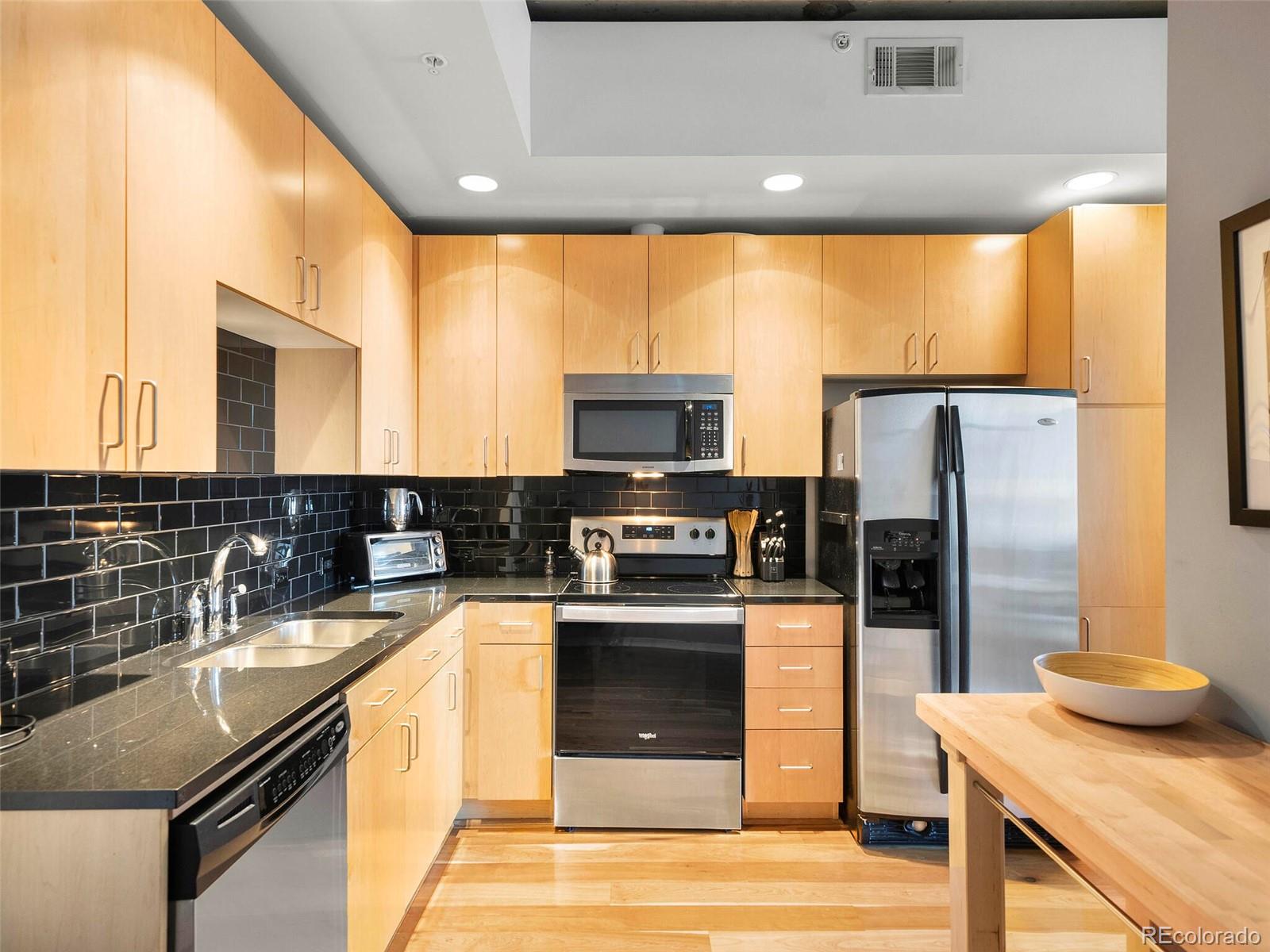 1700 Bassett Street Unit: 1520