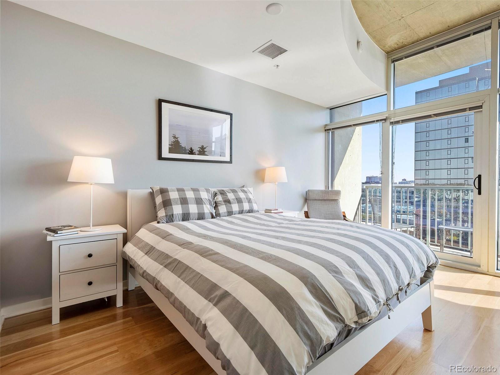 1700 Bassett Street Unit: 1520
