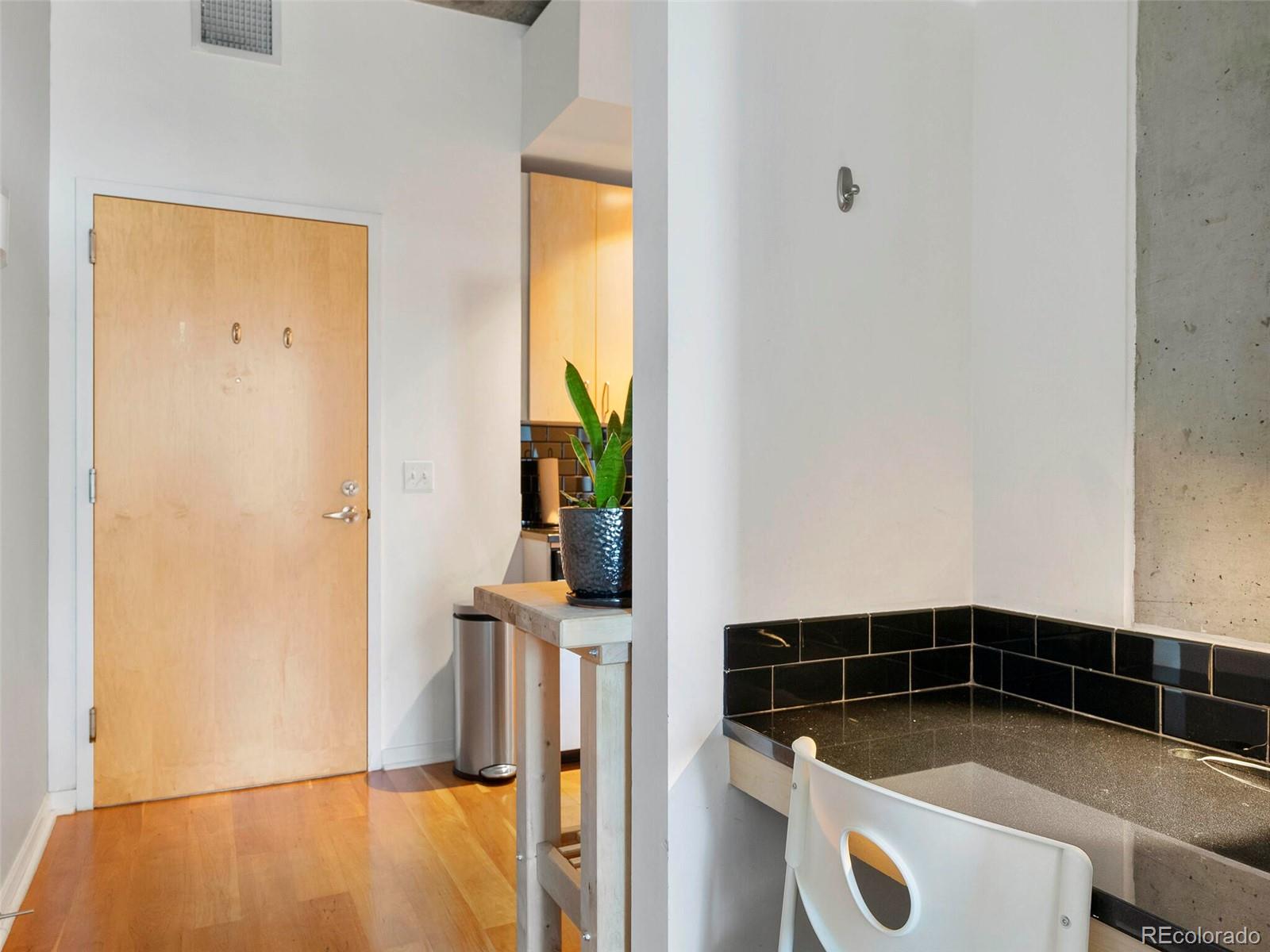 1700 Bassett Street Unit: 1520