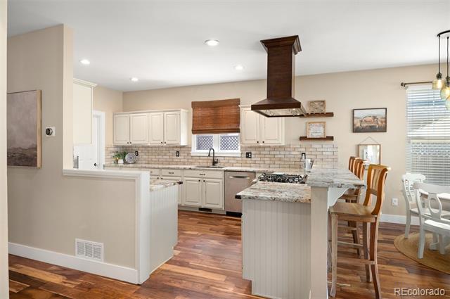 1366 Padfield Place