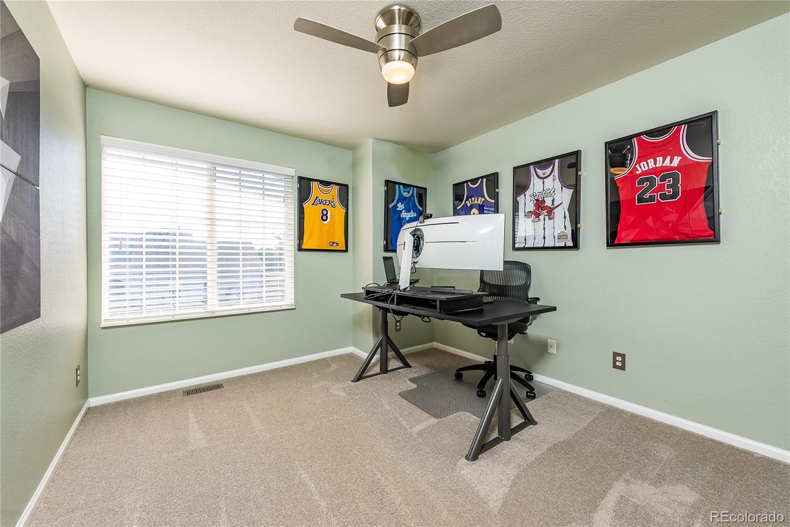 12607 Dexter Way