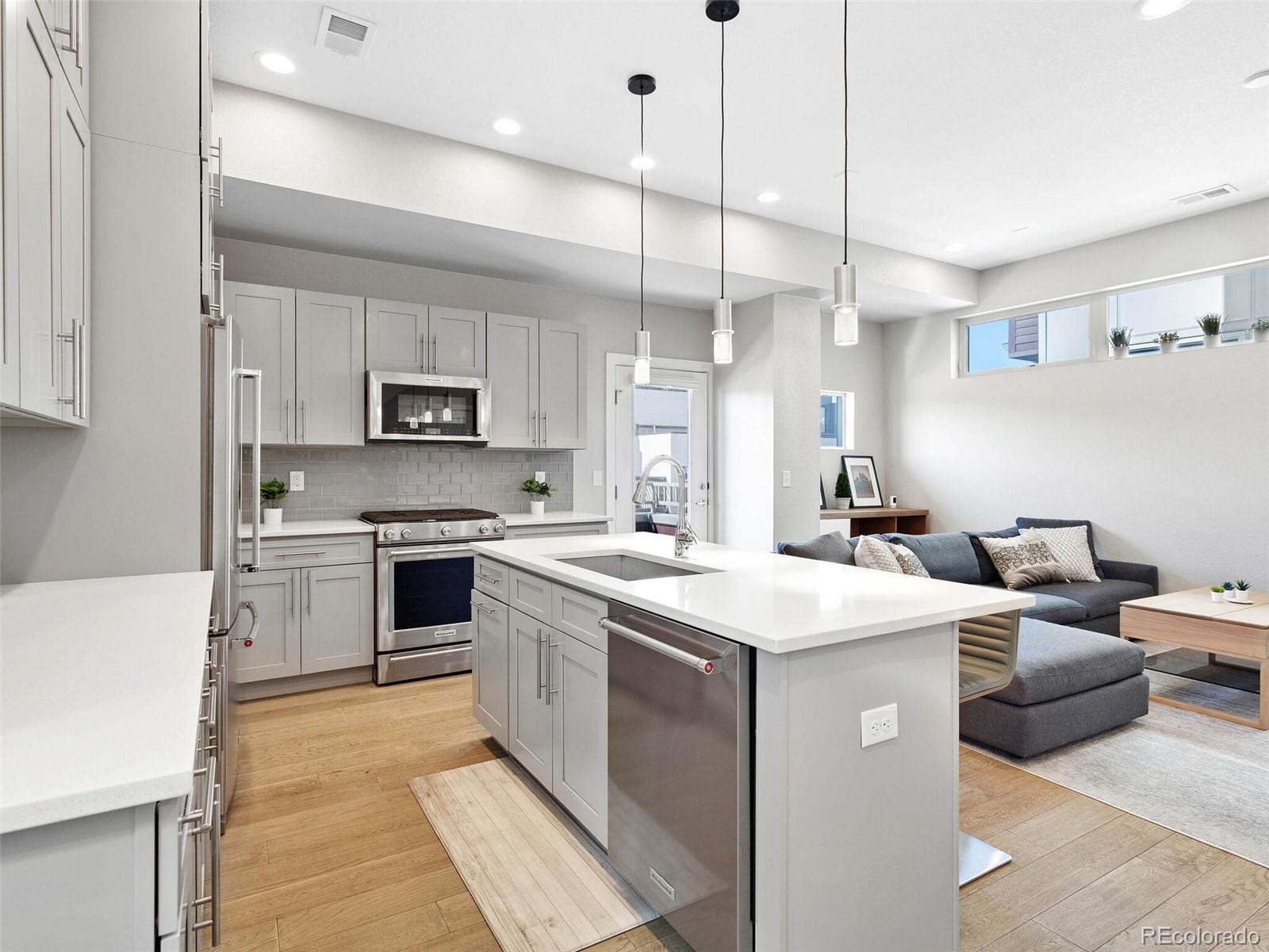 2815 W 25th Avenue Unit: 1