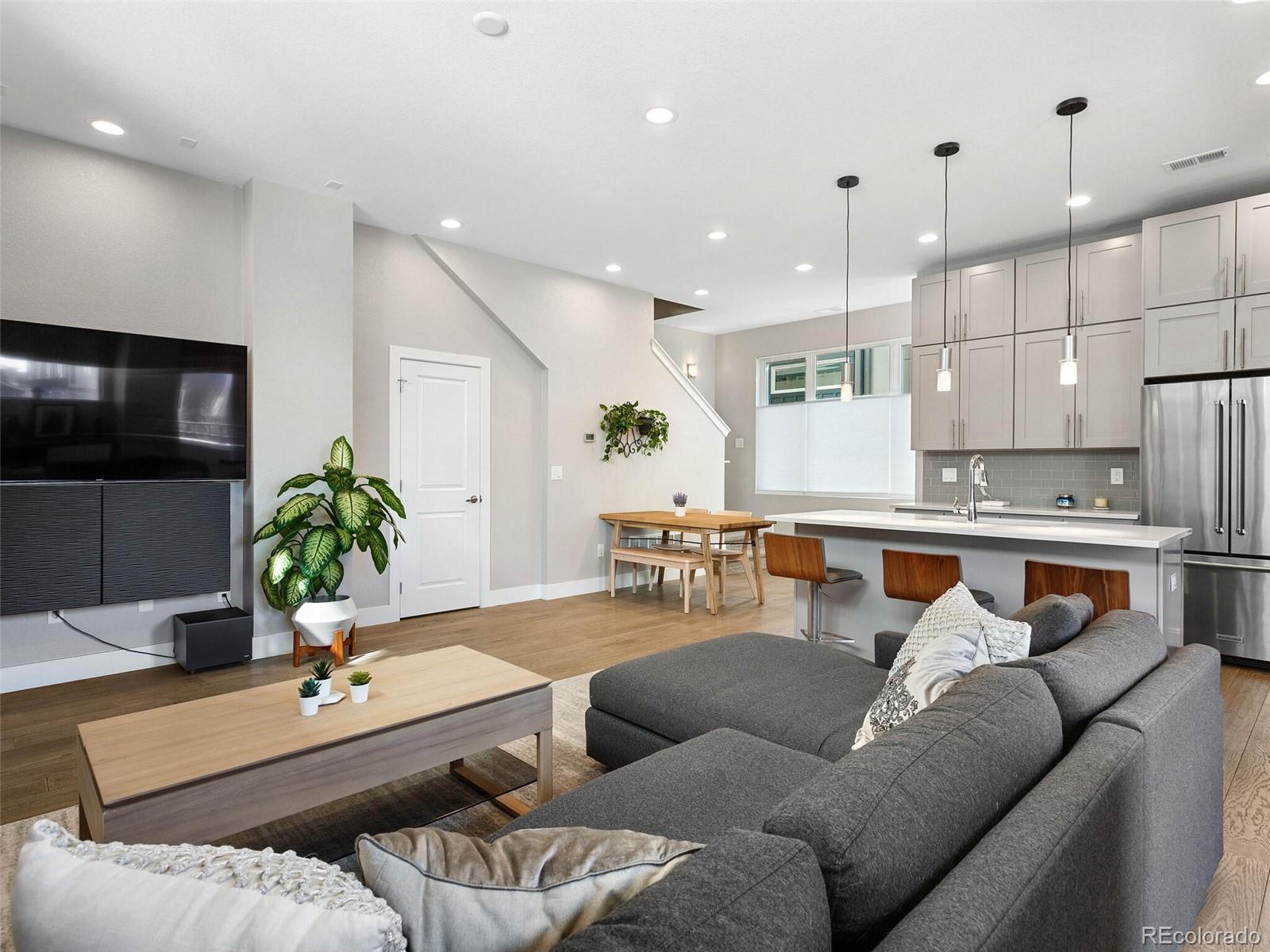 2815 W 25th Avenue Unit: 1