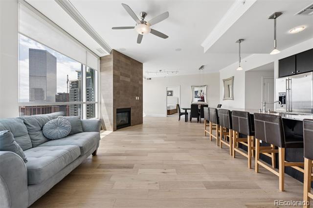 2001 N Lincoln Street Unit: 2310