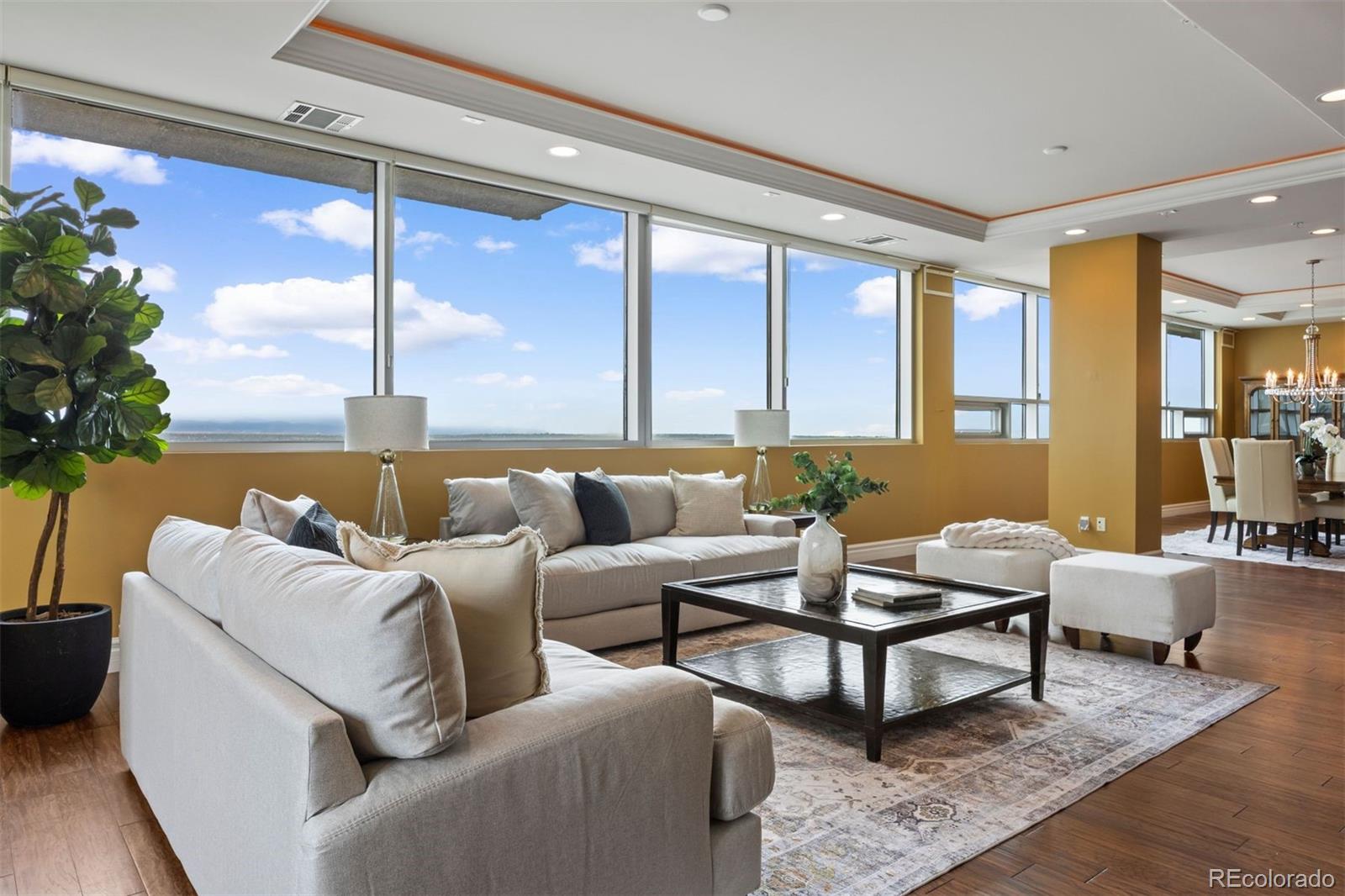 2001 Lincoln Street Unit: 2820