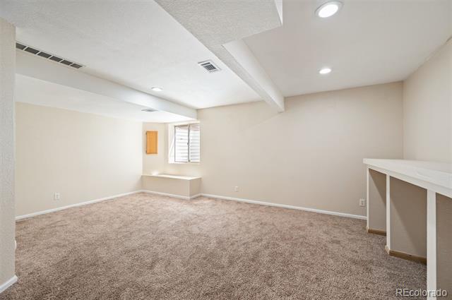 2764 Fernwood Place