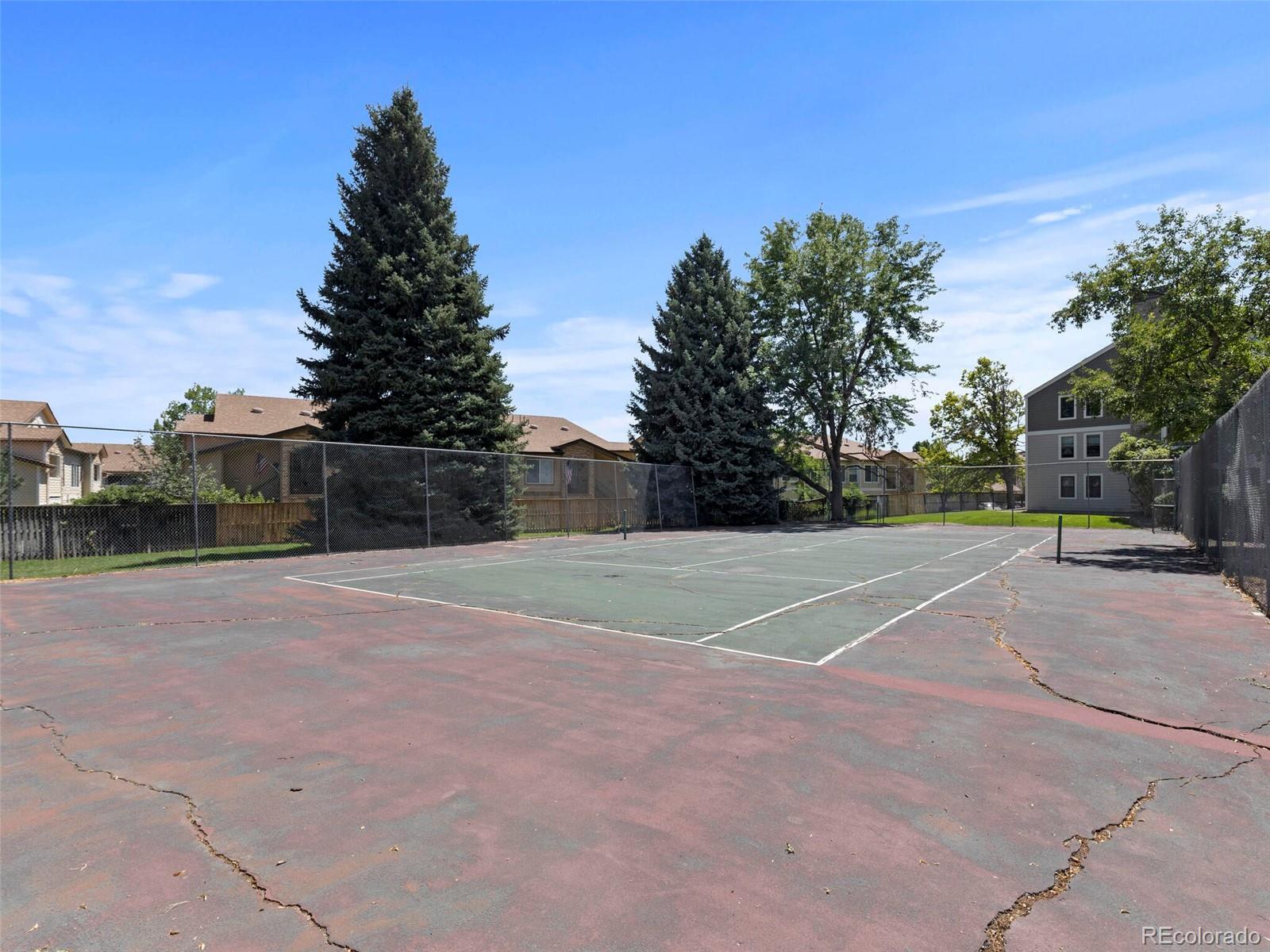 4866 S Dudley Street Unit: 3-2