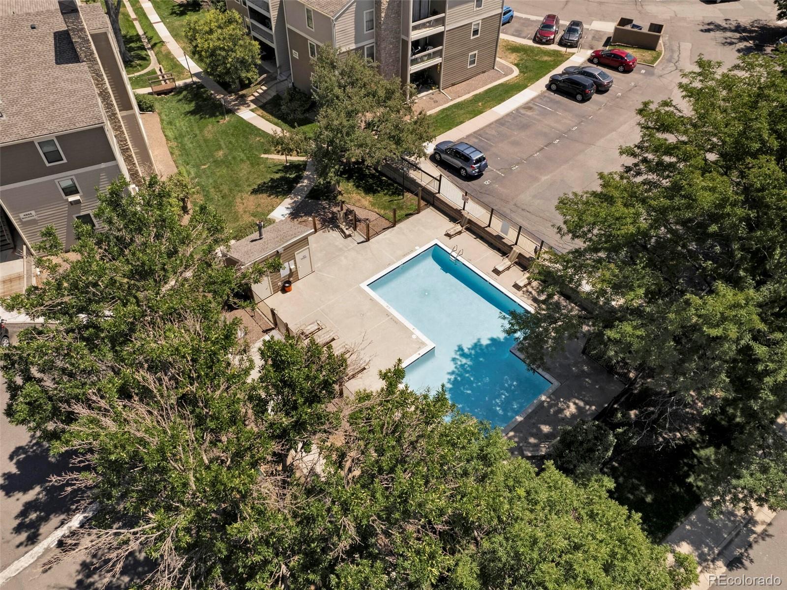 4866 S Dudley Street Unit: 3-2