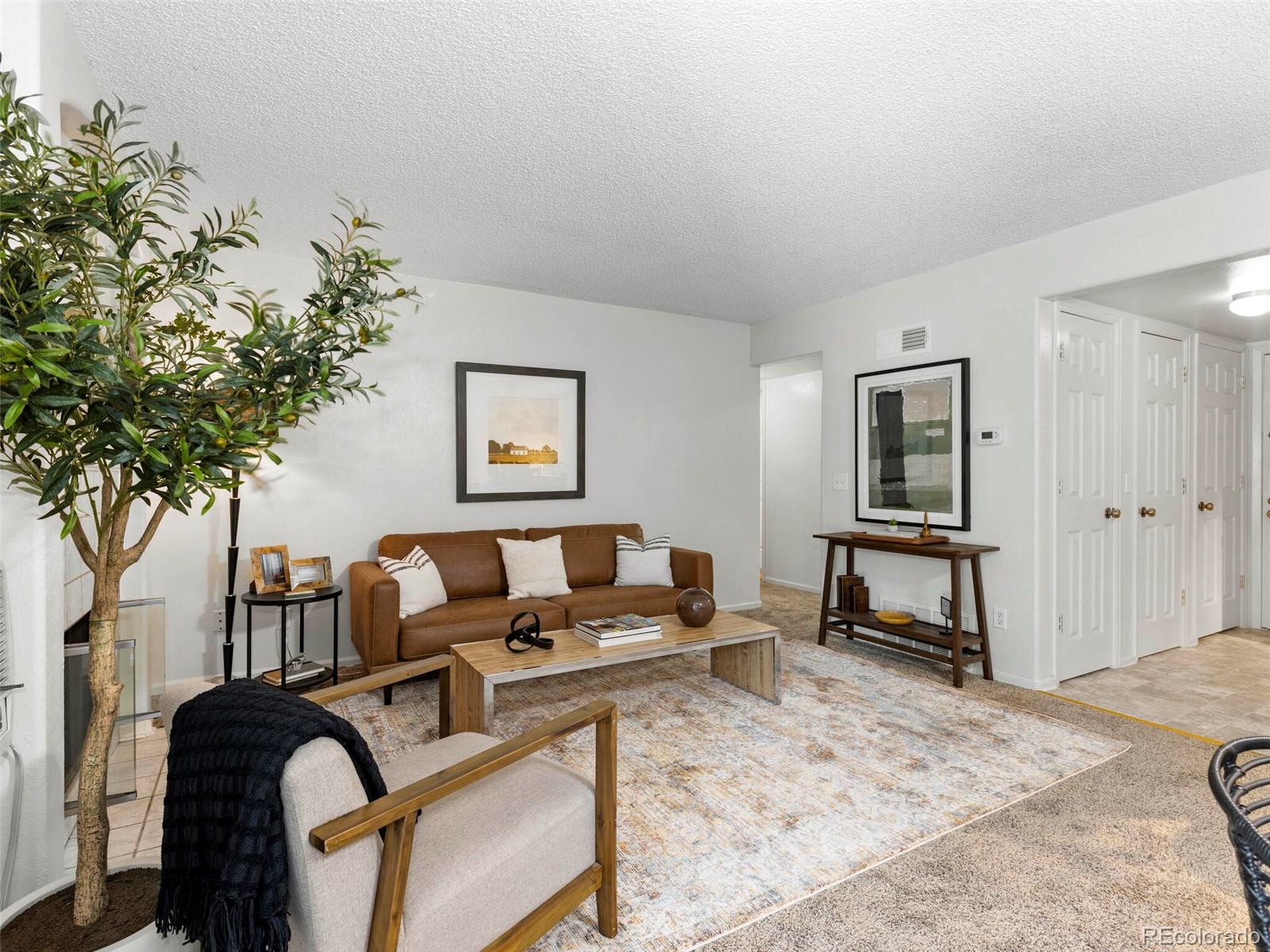4866 S Dudley Street Unit: 3-2