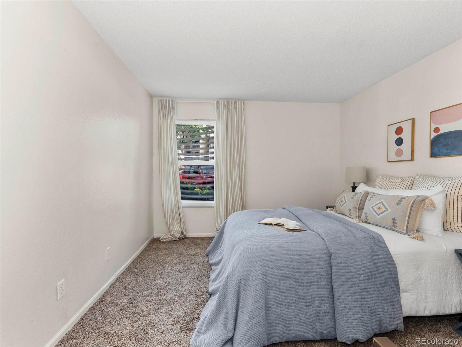 4866 S Dudley Street Unit: 3-2