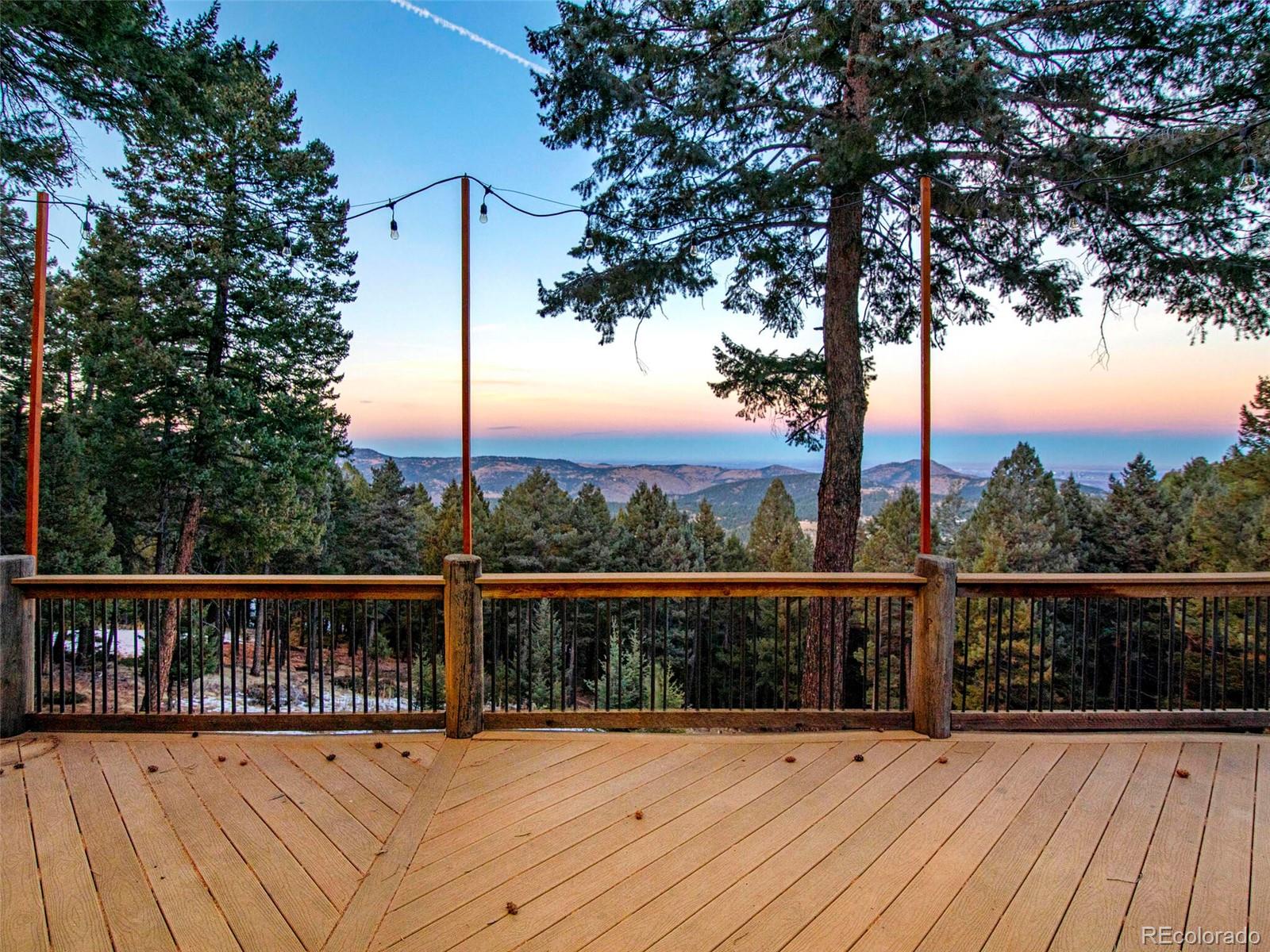 25633 Independence Trail
