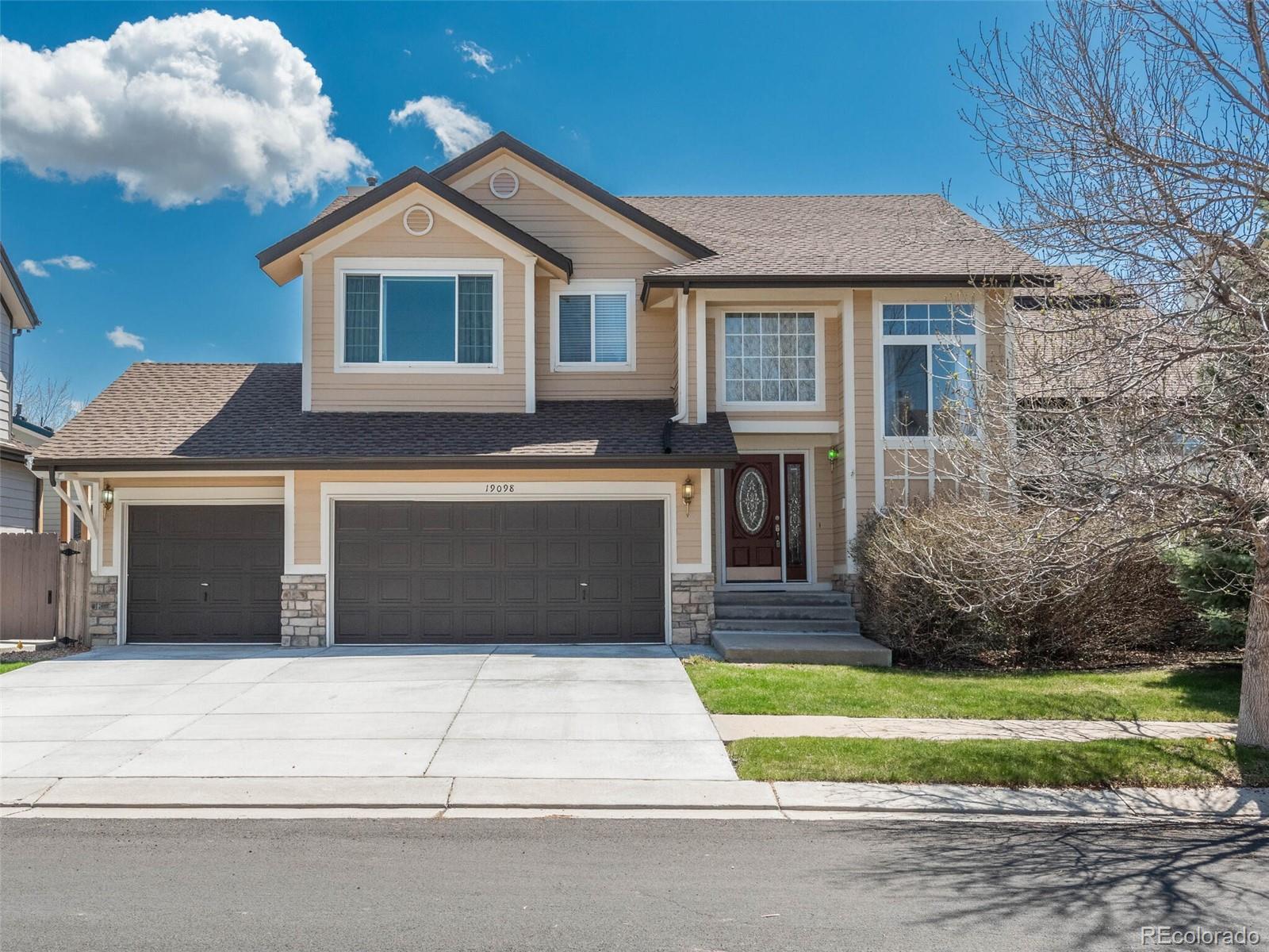 19098 E Elk Creek Drive