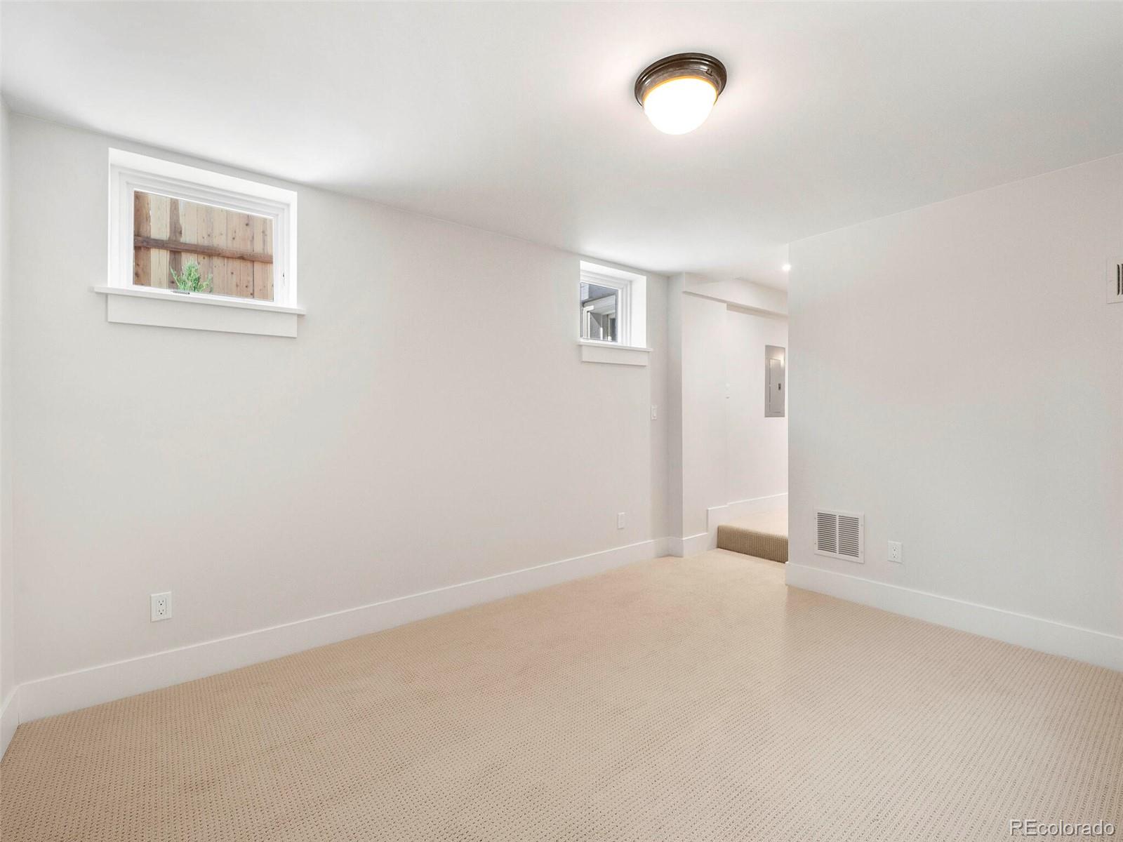 595 N Lafayette Street