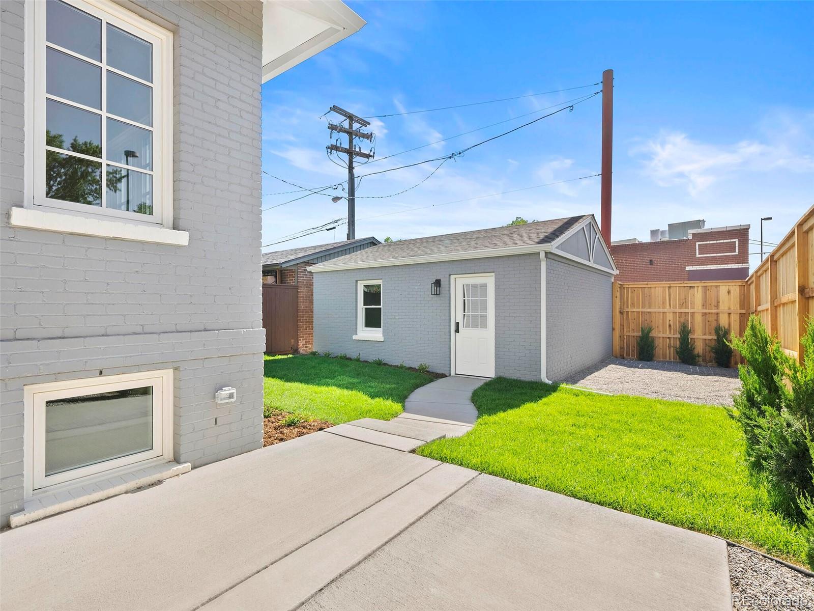 595 N Lafayette Street
