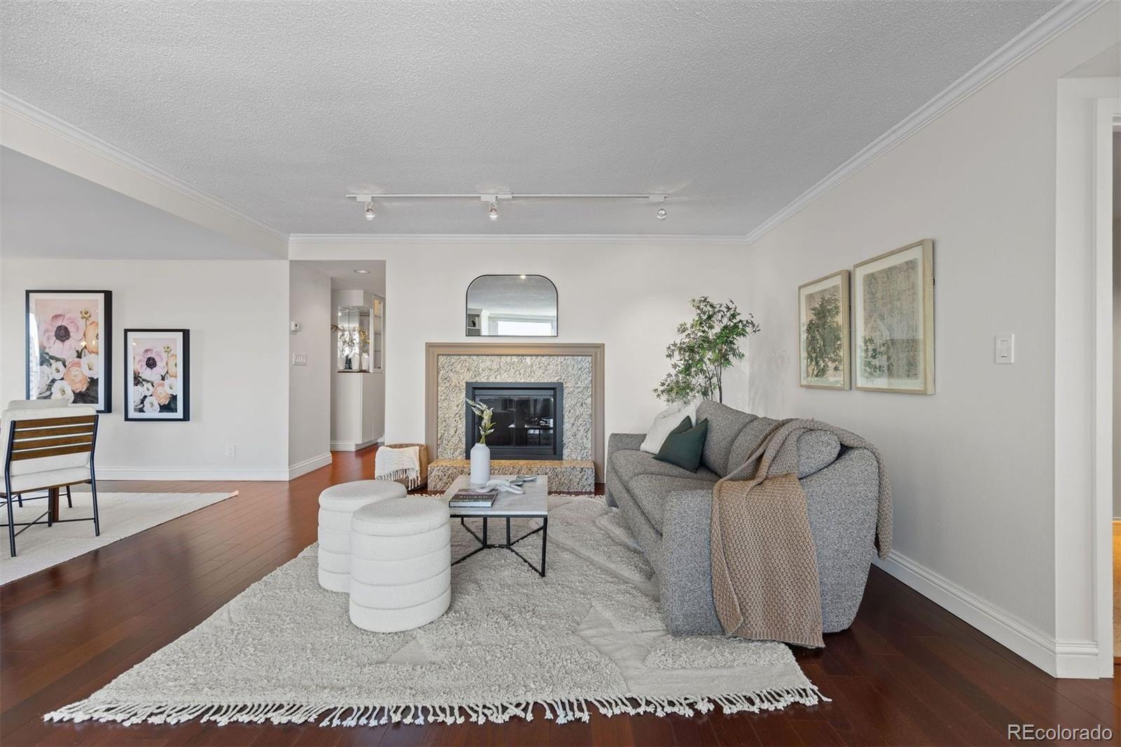 1777 Larimer Street Unit: 2102