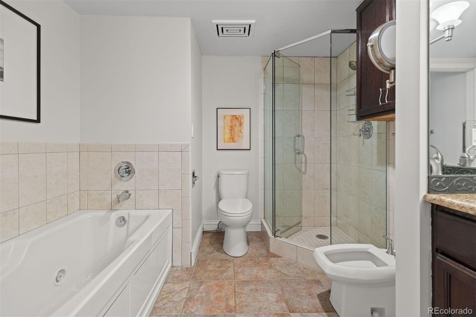 1777 Larimer Street Unit: 2102