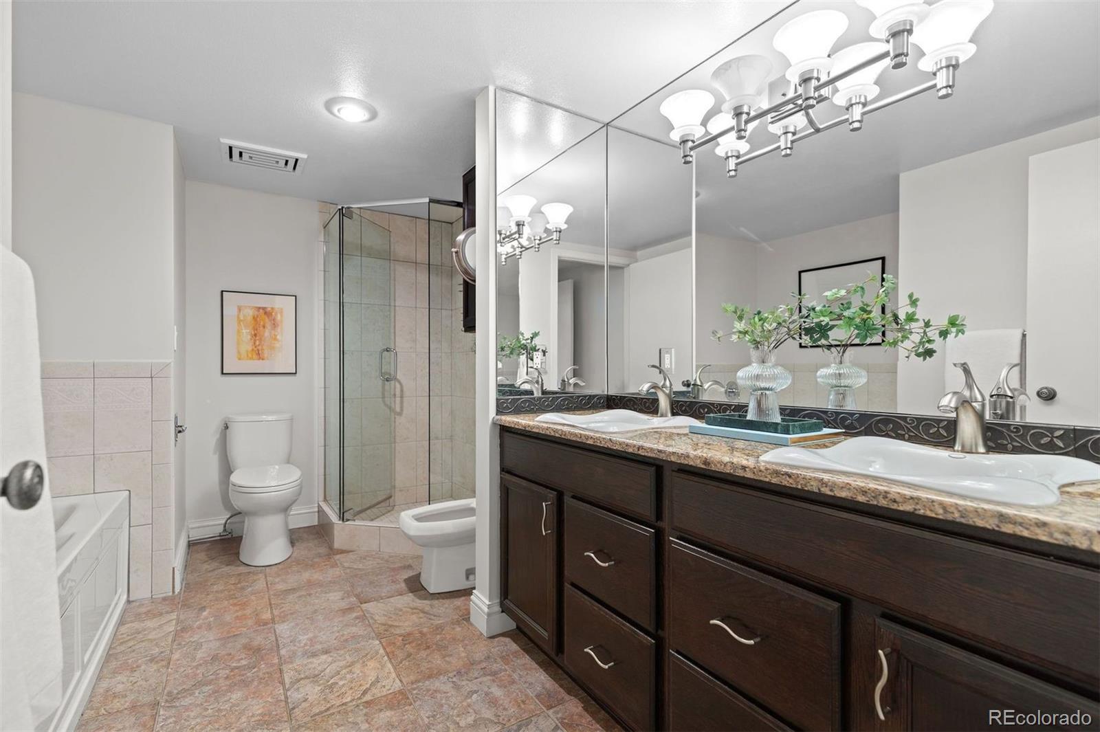 1777 Larimer Street Unit: 2102