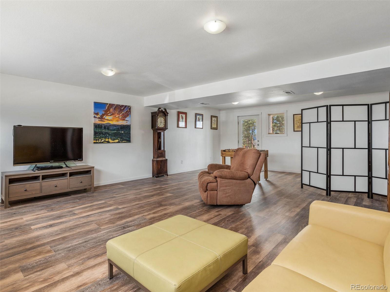 805 Hi Meadow Drive