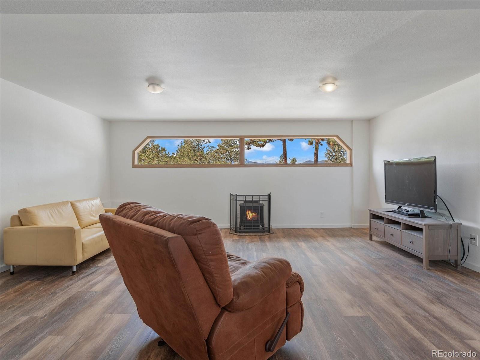 805 Hi Meadow Drive