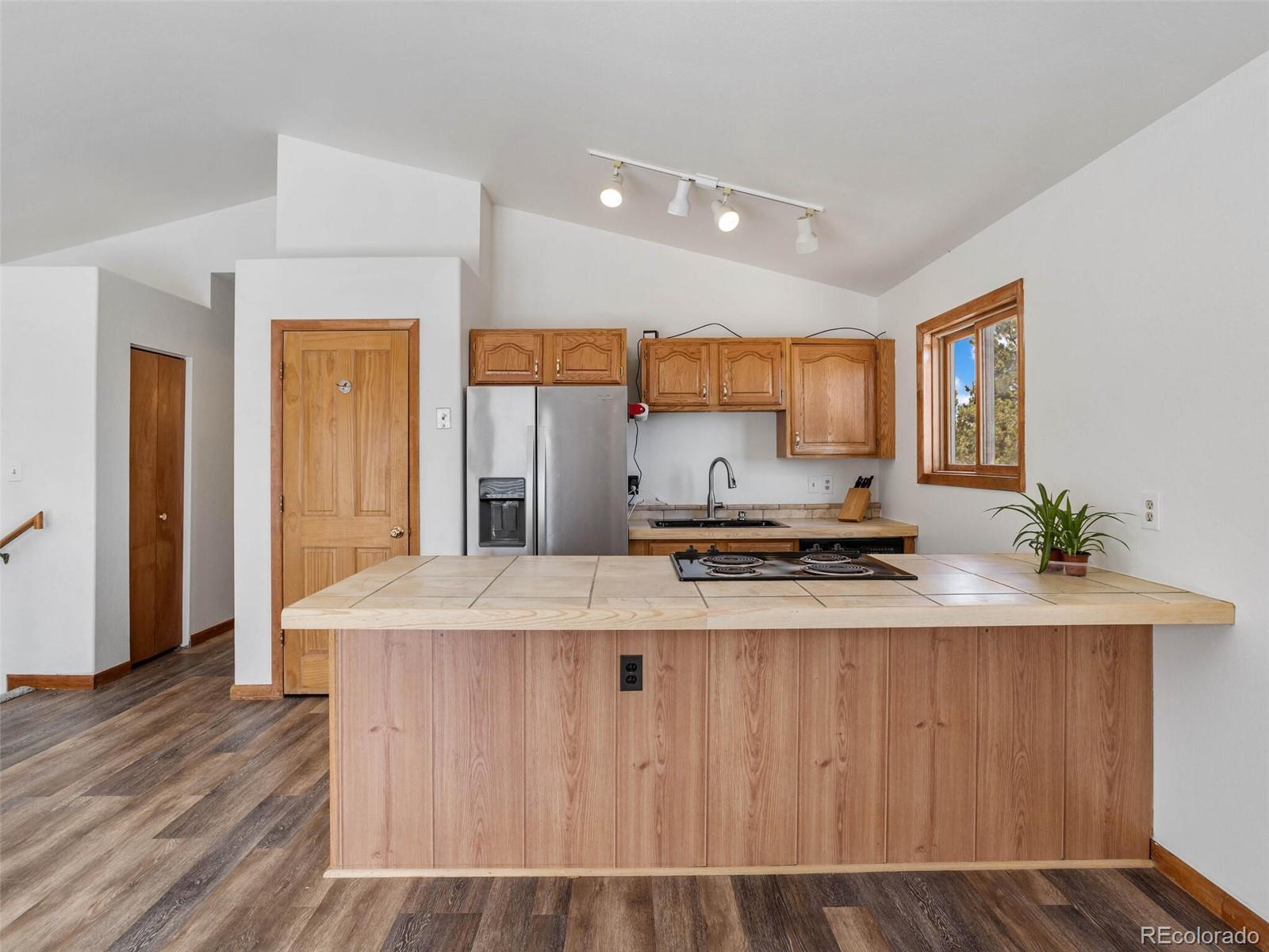 805 Hi Meadow Drive