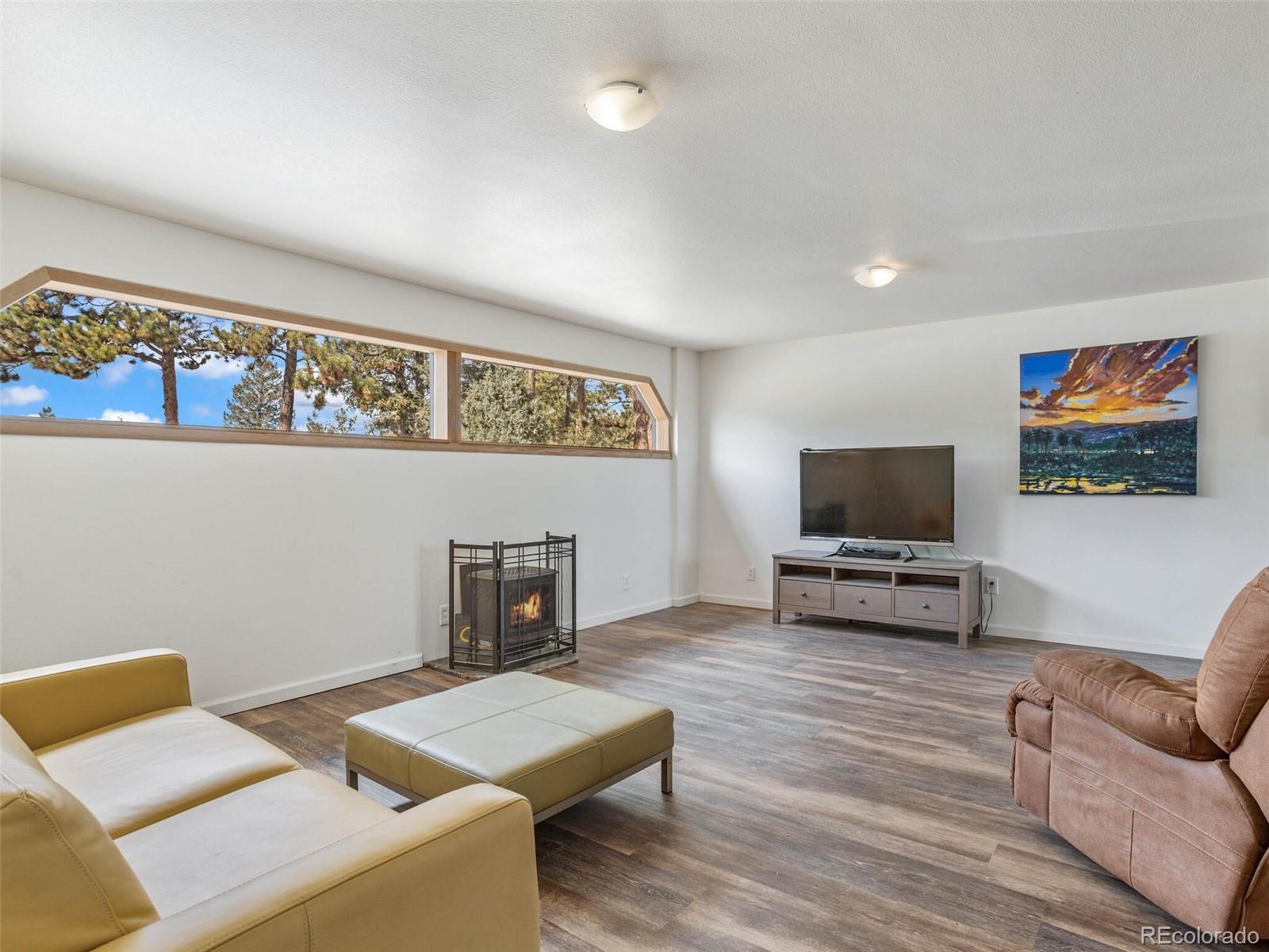 805 Hi Meadow Drive
