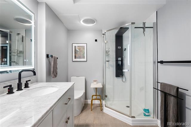 1200 Vine Street Unit: 5G