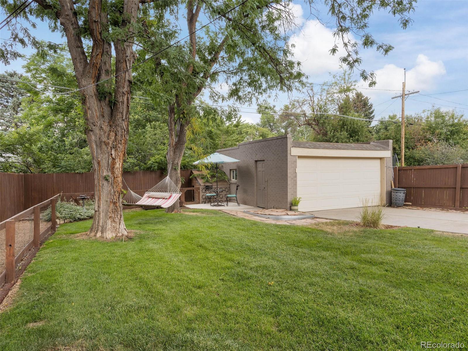 1270 Jasmine Street