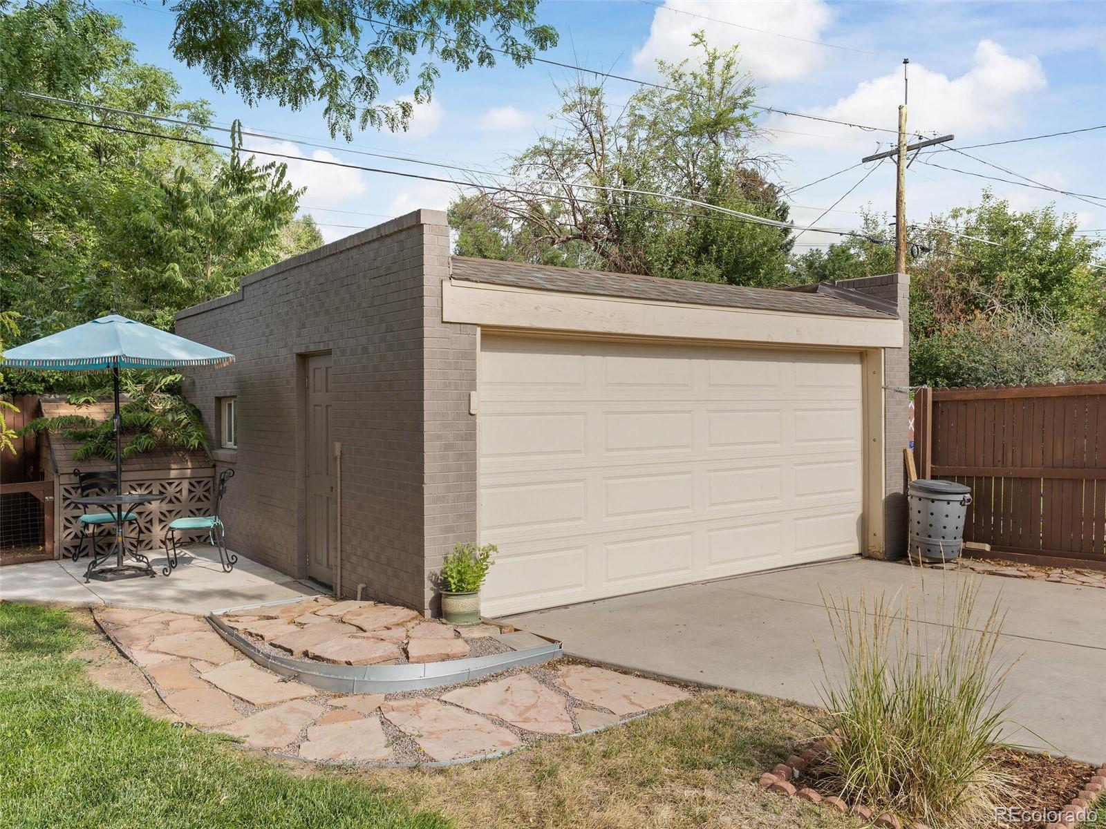 1270 Jasmine Street
