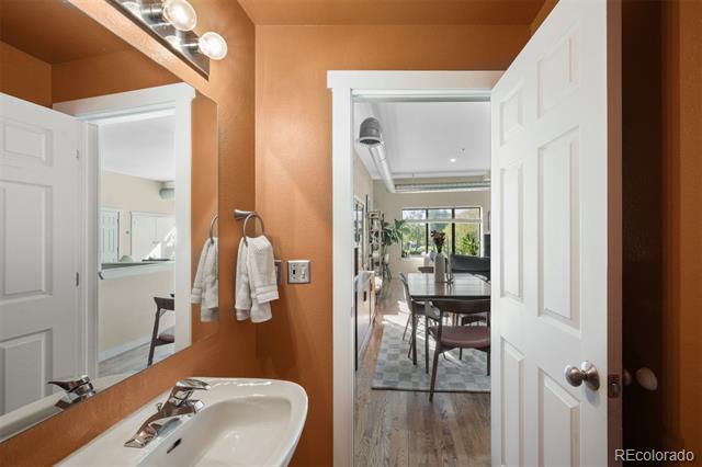 70 W 6th Avenue Unit: 100