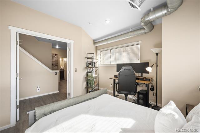 70 W 6th Avenue Unit: 100