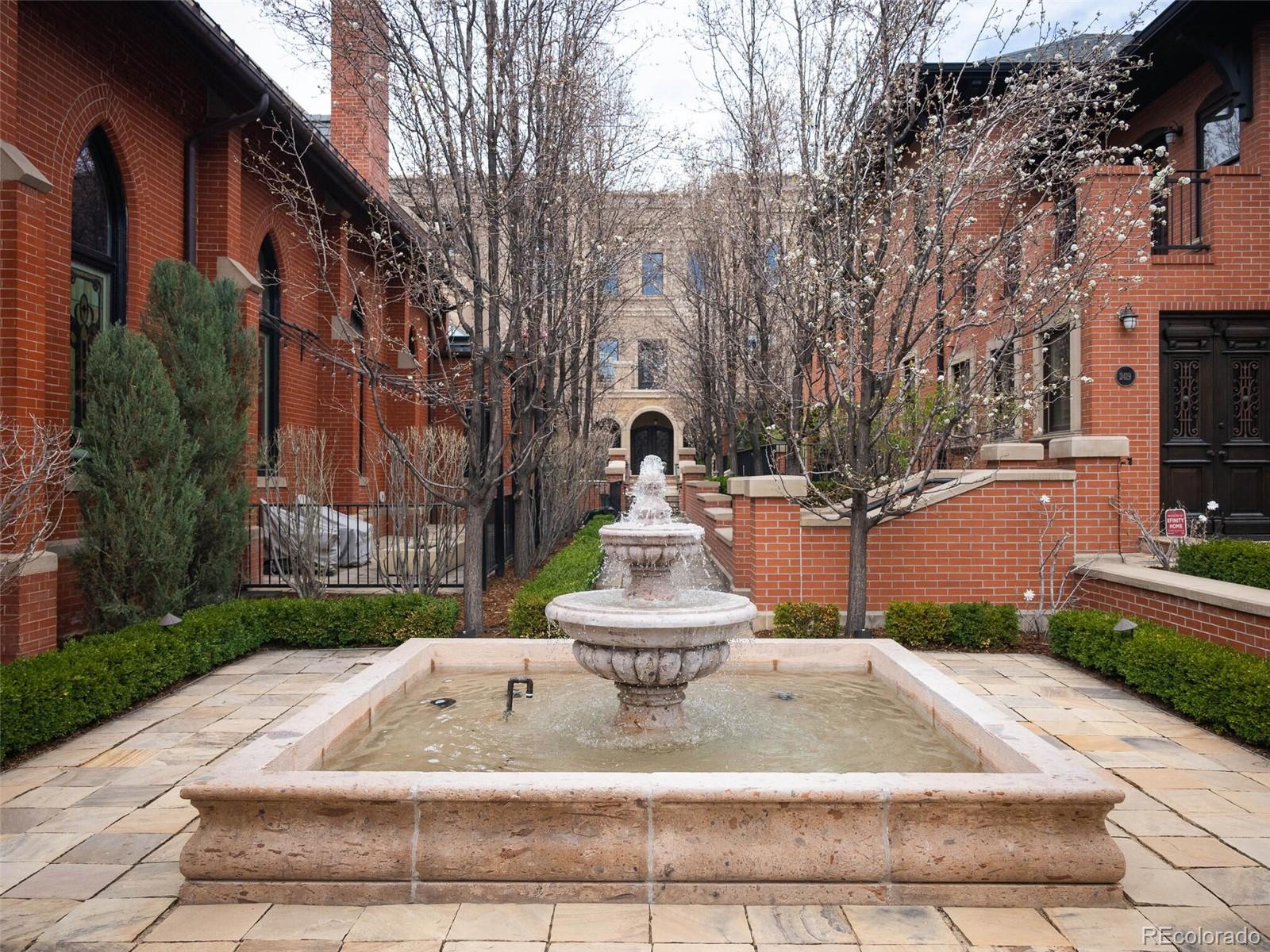 2411 E 5th Avenue Unit: 101