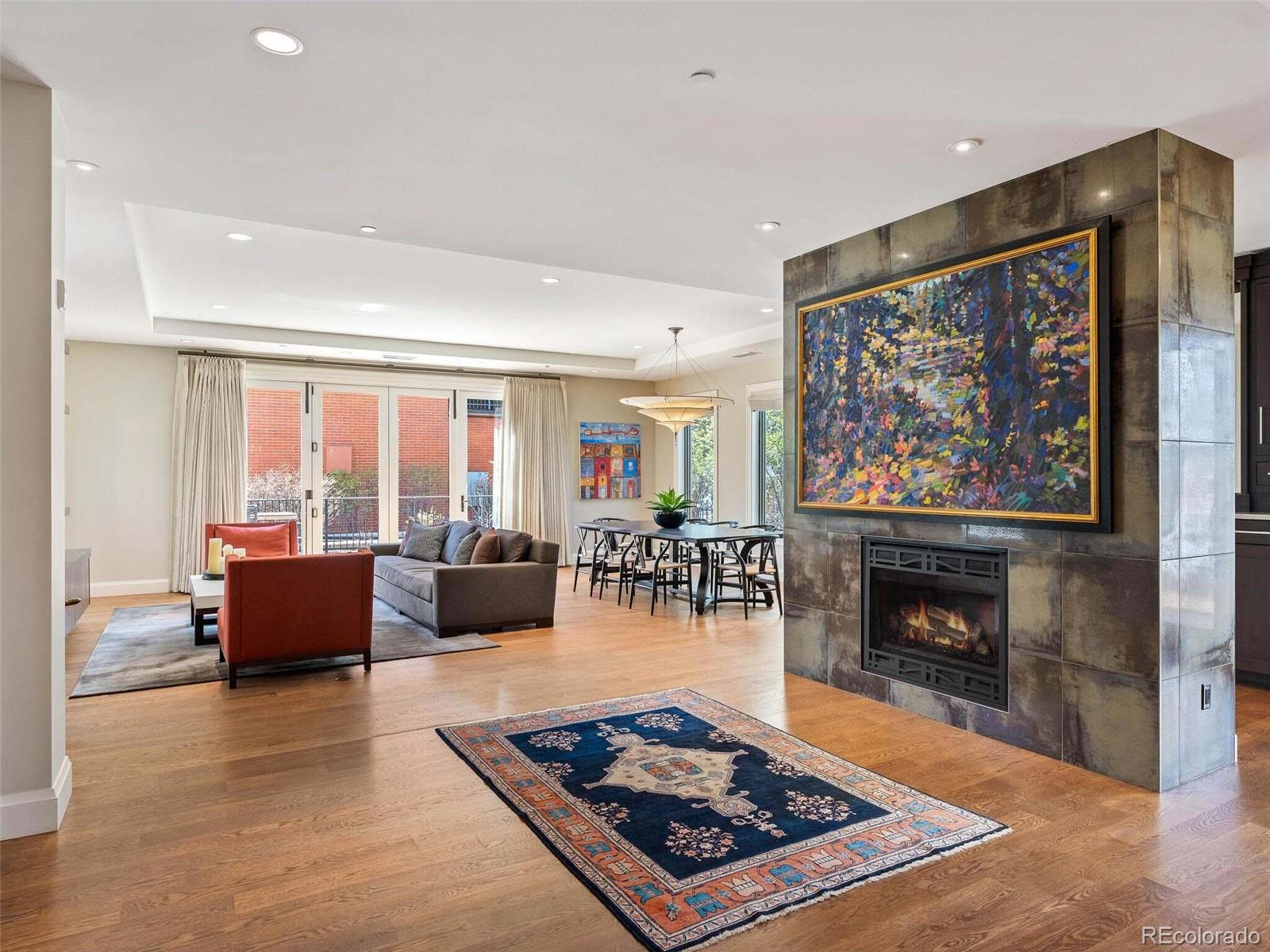 2411 E 5th Avenue Unit: 101