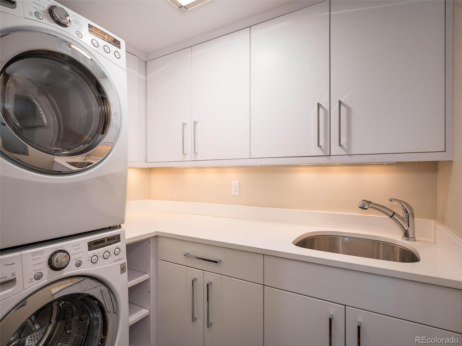 2411 E 5th Avenue Unit: 101
