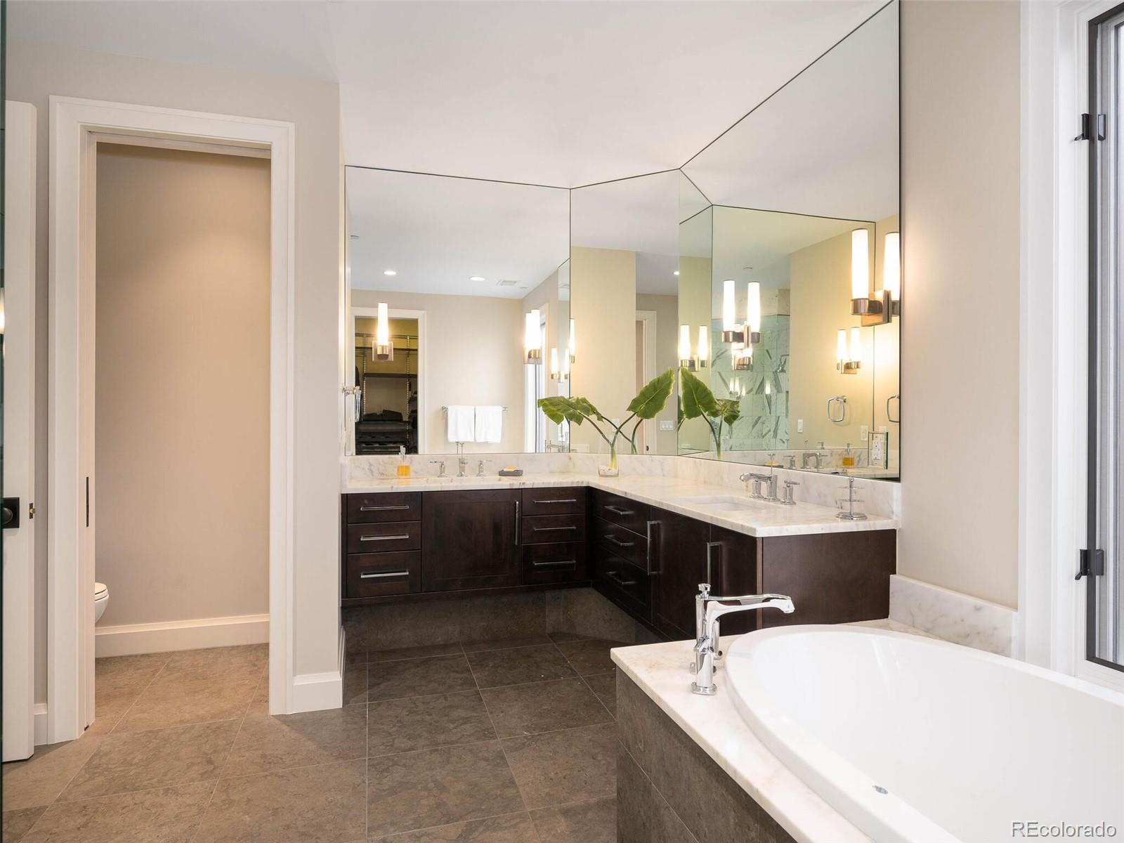 2411 E 5th Avenue Unit: 101