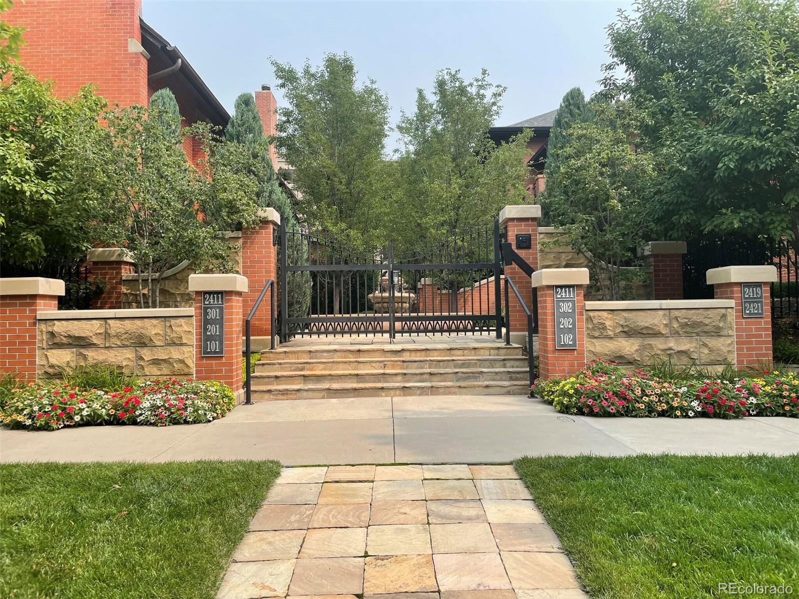 2411 E 5th Avenue Unit: 101