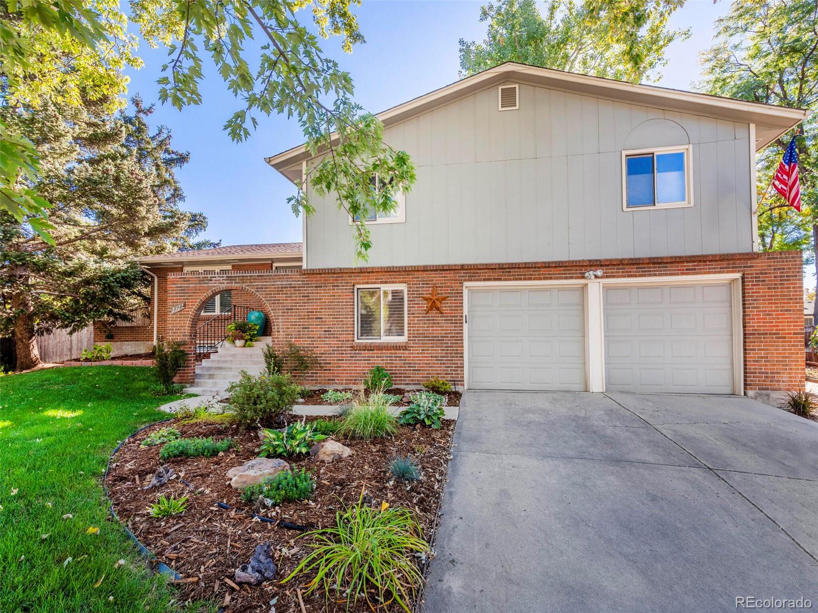 7322 W 82nd Way