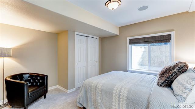 3922 Broadmoor Loop