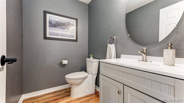 3922 Broadmoor Loop