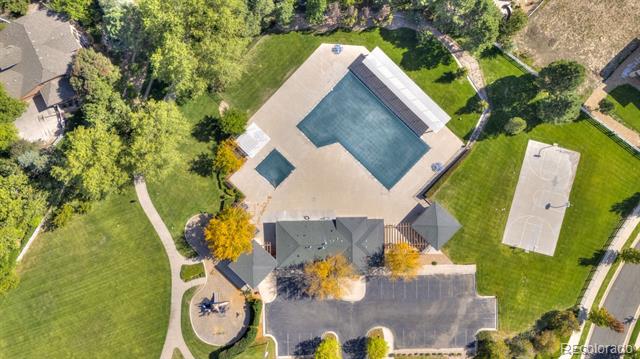 3922 Broadmoor Loop
