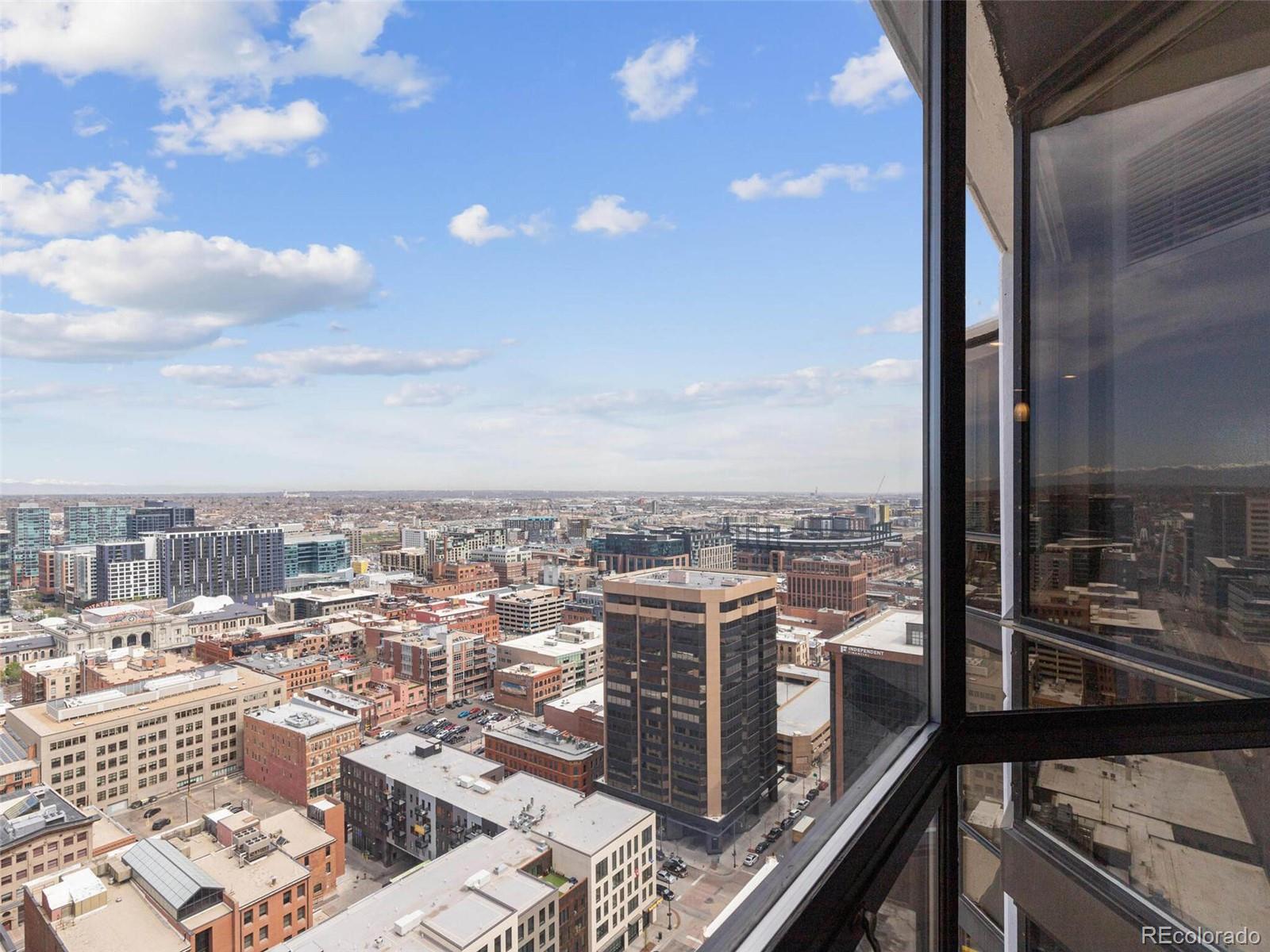 1625 Larimer Street Unit: 3208