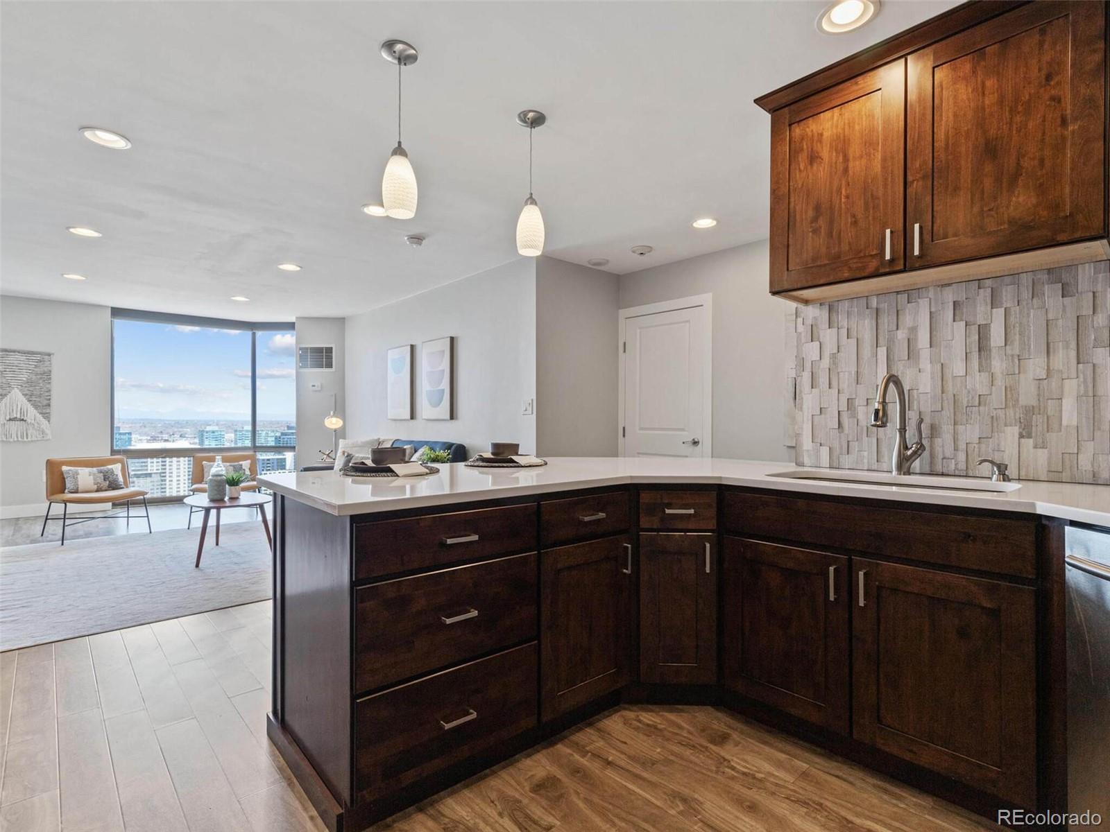 1625 Larimer Street Unit: 3208
